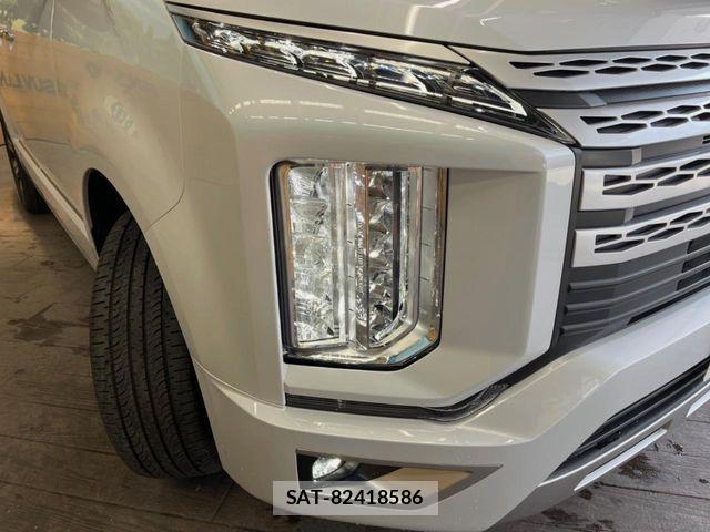 Mitsubishi DELICA 2024-10 7357535-11