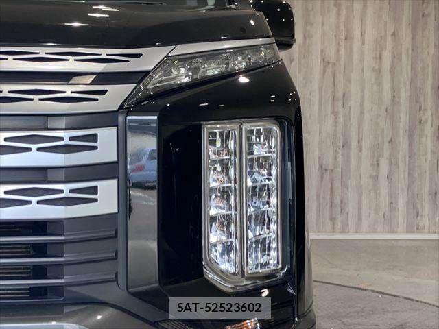 Mitsubishi DELICA 2019-05 7357546-23