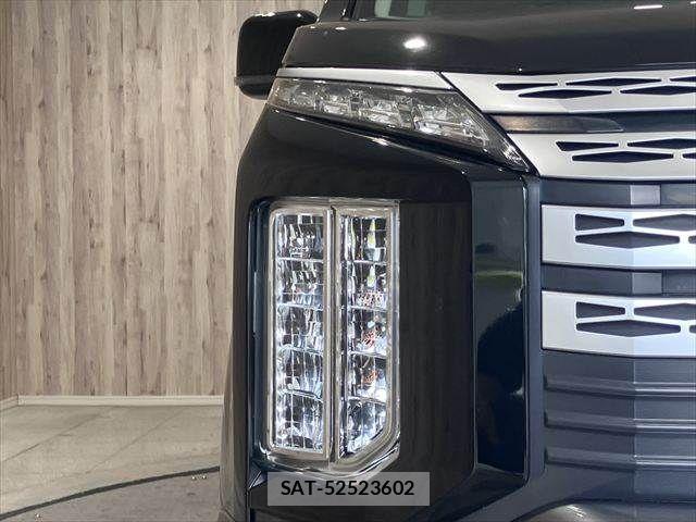 Mitsubishi DELICA 2019-05 7357546-24