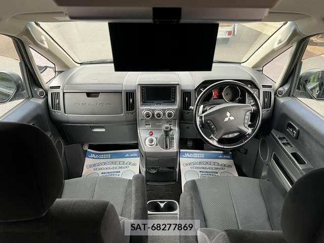 Mitsubishi DELICA 2007-06 7357550-7