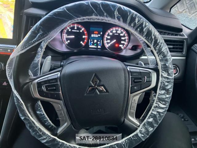 Mitsubishi DELICA 2022-03 7357540-17