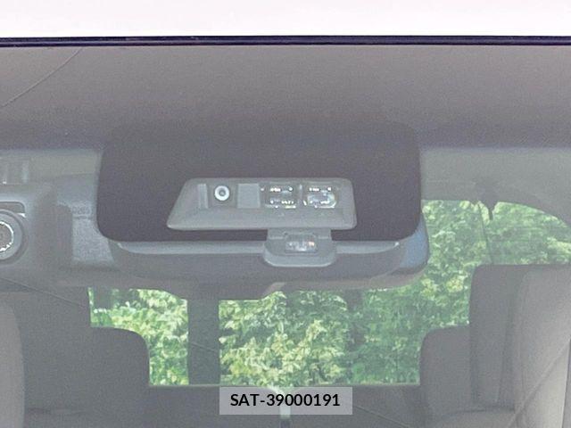 Mitsubishi DELICA 2019-11 7391937-4