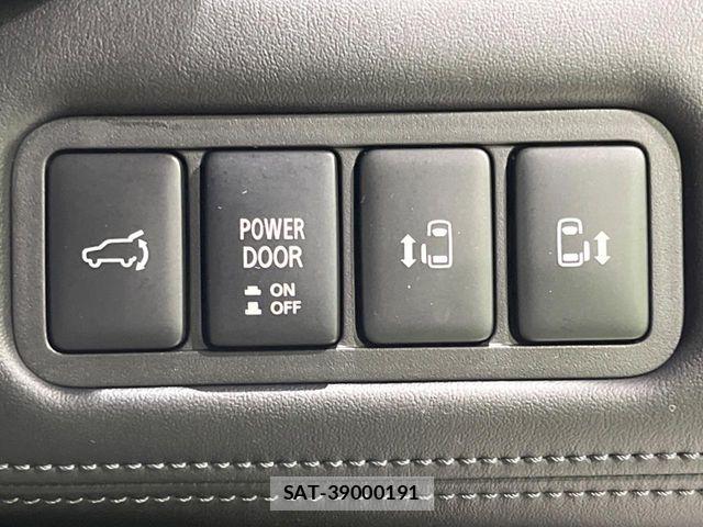 Mitsubishi DELICA 2019-11 7391937-5