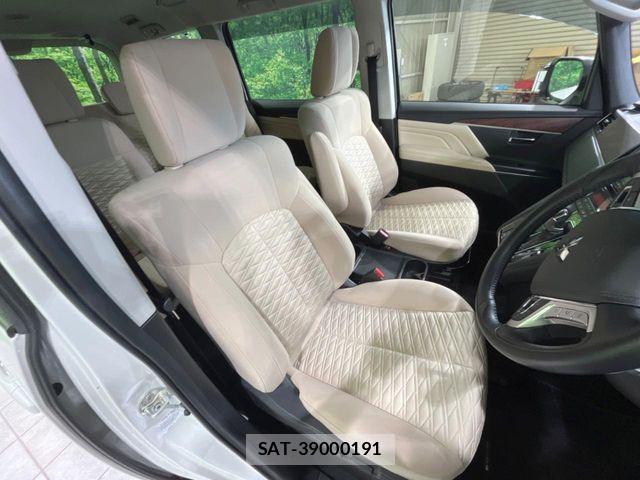 Mitsubishi DELICA 2019-11 7391937-8
