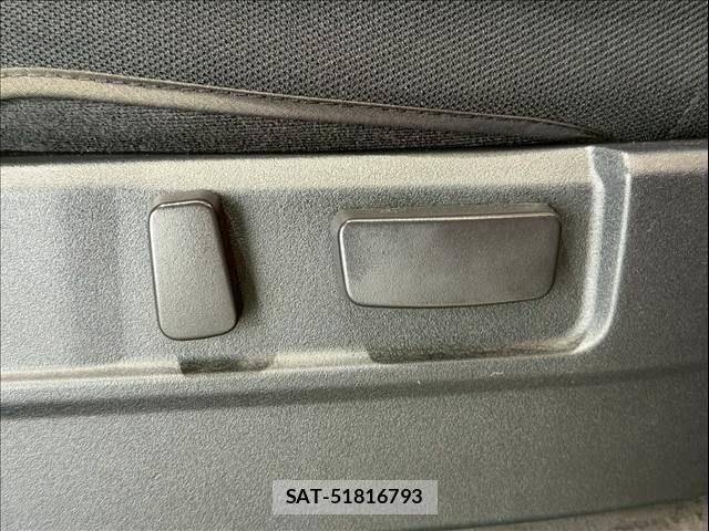 Mitsubishi DELICA 2017-03 7391951-25