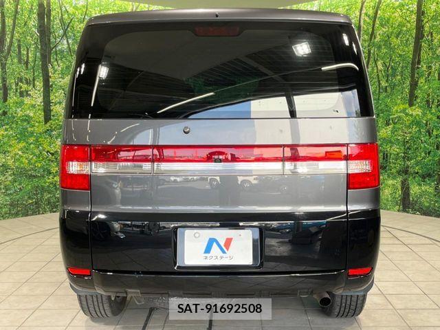 Mitsubishi DELICA 2018-11 7391939-15