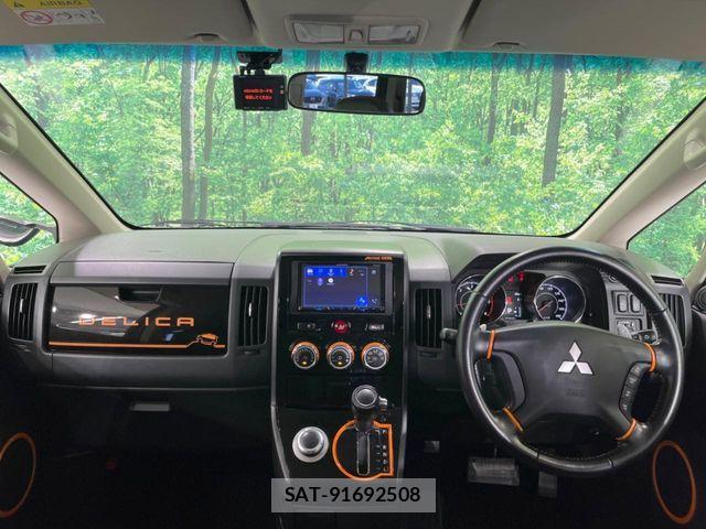 Mitsubishi DELICA 2018-11 7391939-1
