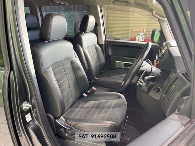 Mitsubishi DELICA 2018-11 7391939-7
