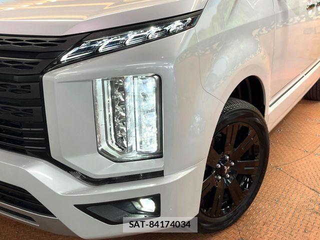 Mitsubishi DELICA 2024-09 7391928-15