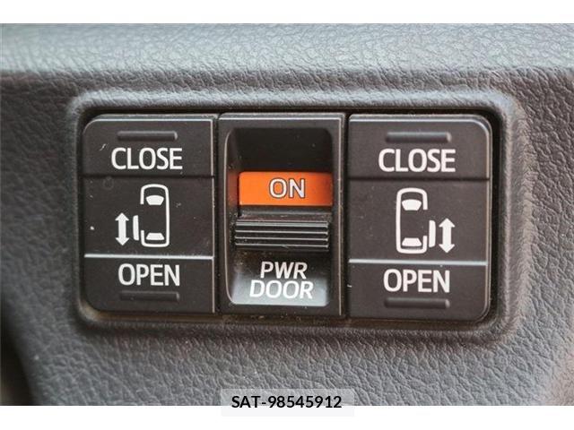 Mitsubishi DELICA 2017-07 7391948-3