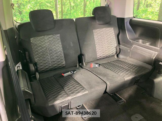 Mitsubishi DELICA 2023-02 7391934-9
