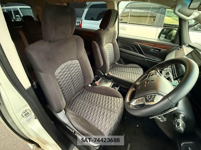 Mitsubishi DELICA 2021-10 7391938-5