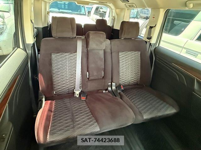 Mitsubishi DELICA 2021-10 7391938-6