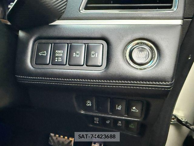 Mitsubishi DELICA 2021-10 7391938-8