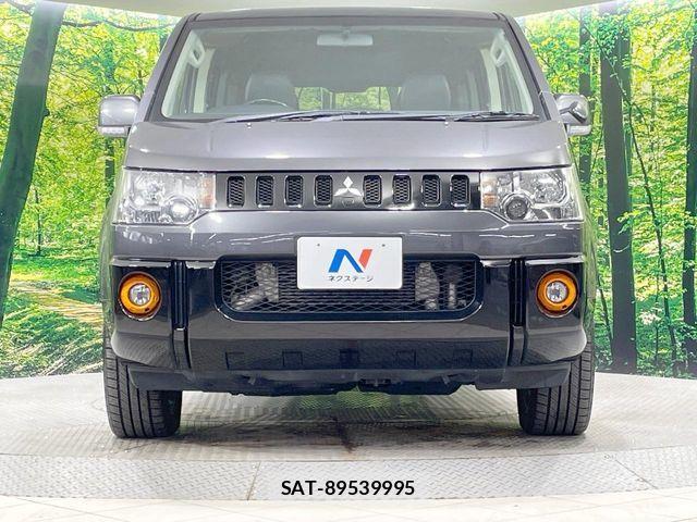 Mitsubishi DELICA 2018-01 7391940-15