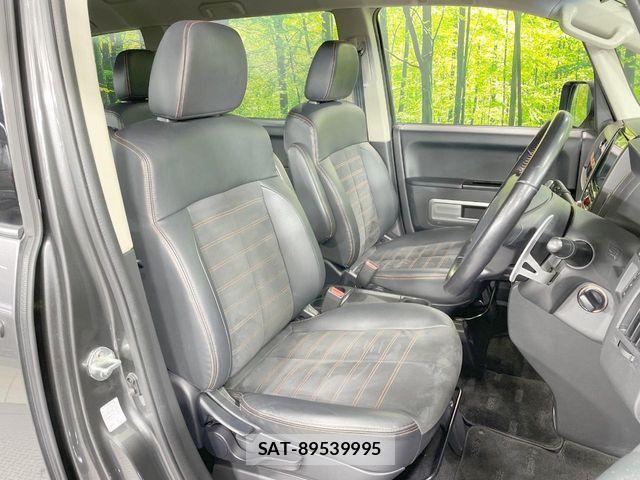 Mitsubishi DELICA 2018-01 7391940-8