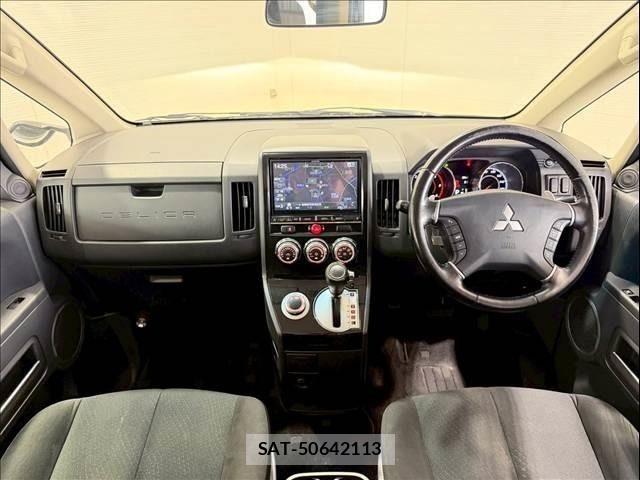 Mitsubishi DELICA 2017-05 7391949-1