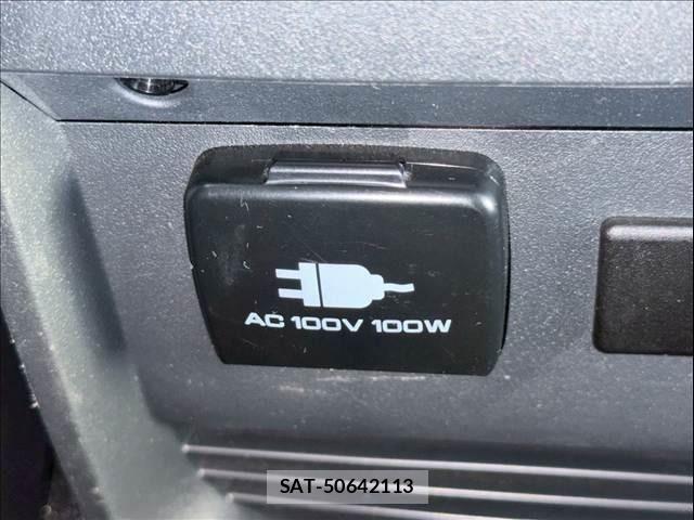Mitsubishi DELICA 2017-05 7391949-26