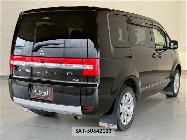 Mitsubishi DELICA 2017-05 7391949-4