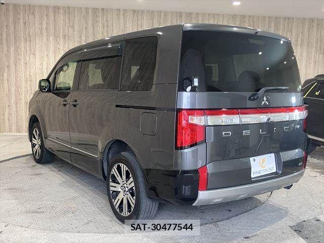 Mitsubishi DELICA 2019-10 7391941-20
