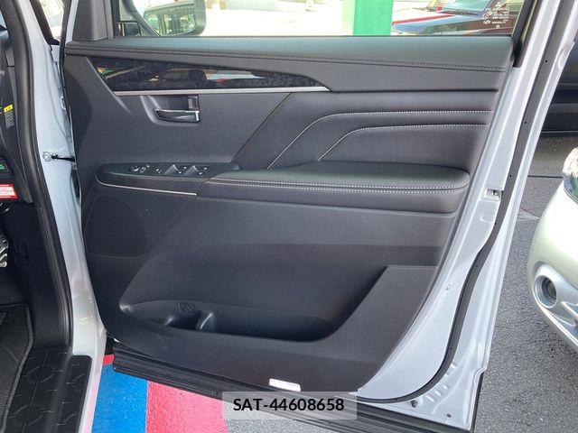 Mitsubishi DELICA 2024-02 7453982-10