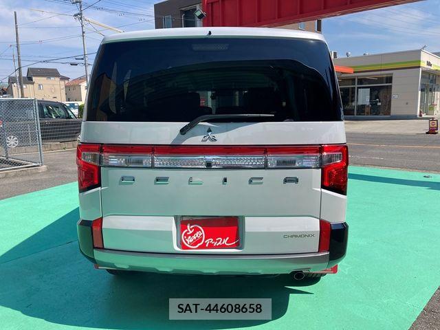 Mitsubishi DELICA 2024-02 7453982-5