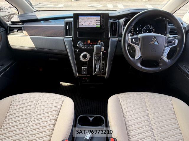 Mitsubishi DELICA 2022-02 7453994-1