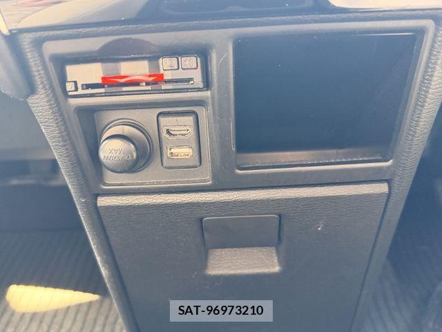 Mitsubishi DELICA 2022-02 7453994-20