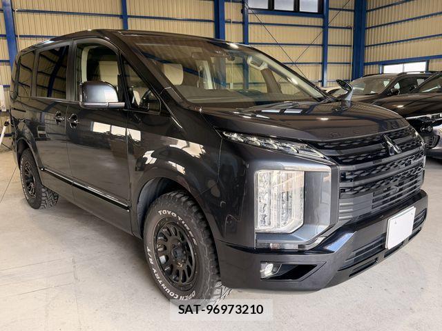 Mitsubishi DELICA 2022-02 7453994-4