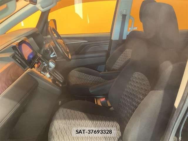 Mitsubishi DELICA 2020-03 7453997-11