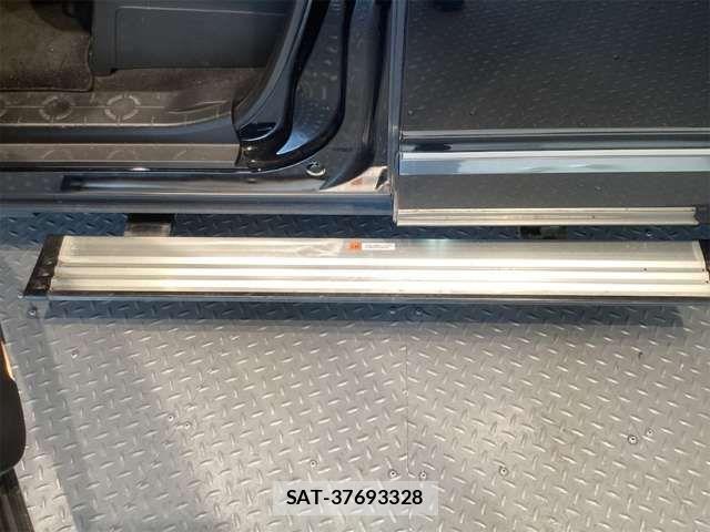 Mitsubishi DELICA 2020-03 7453997-12