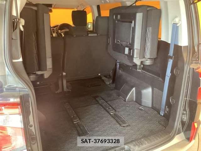 Mitsubishi DELICA 2020-03 7453997-15