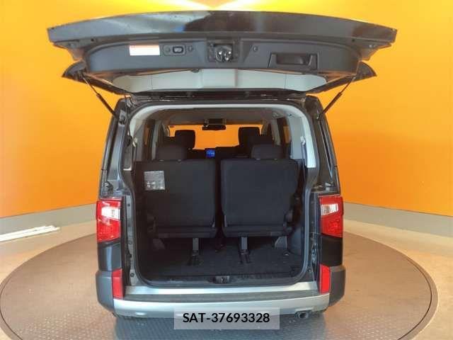 Mitsubishi DELICA 2020-03 7453997-16