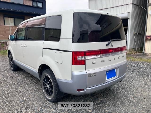 Mitsubishi DELICA 2007-11 7454011-4
