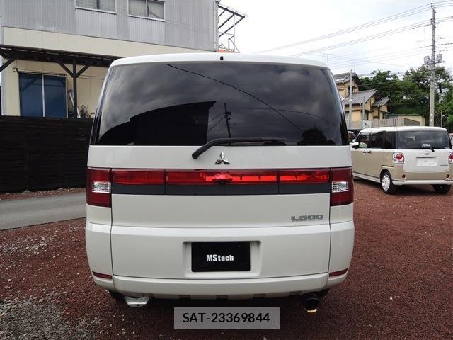 Mitsubishi DELICA 2011-03 7454007-14