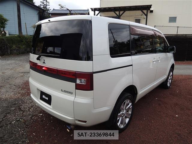 Mitsubishi DELICA 2011-03 7454007-15