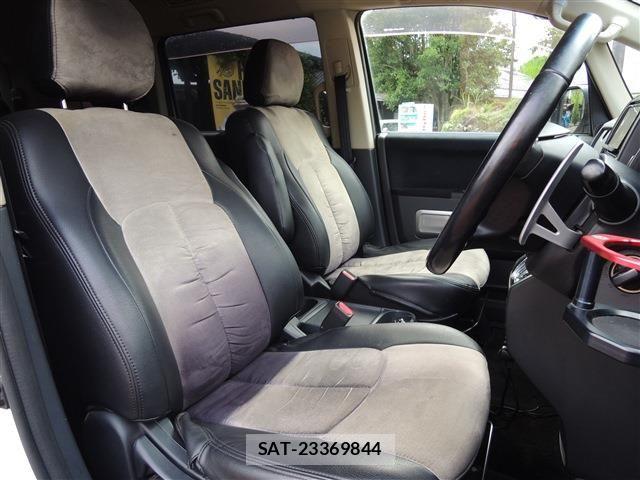 Mitsubishi DELICA 2011-03 7454007-20