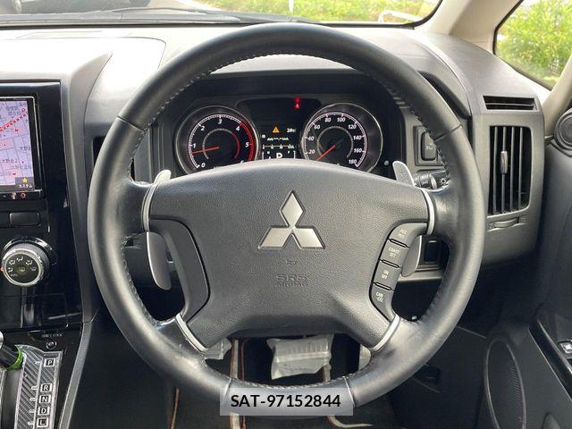 Mitsubishi DELICA 2018-07 7453999-11