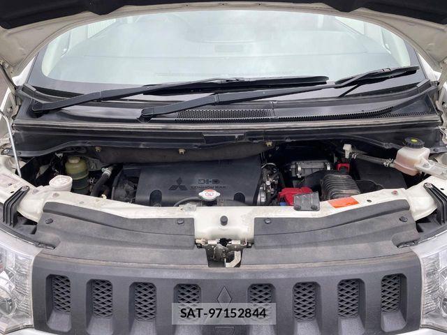 Mitsubishi DELICA 2018-07 7453999-18