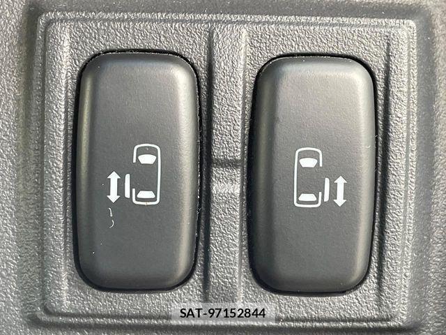 Mitsubishi DELICA 2018-07 7453999-5