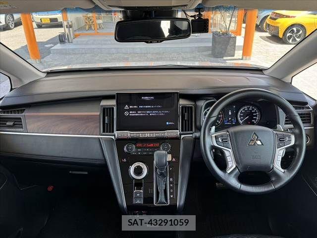 Mitsubishi DELICA 2022-08 7453995-1