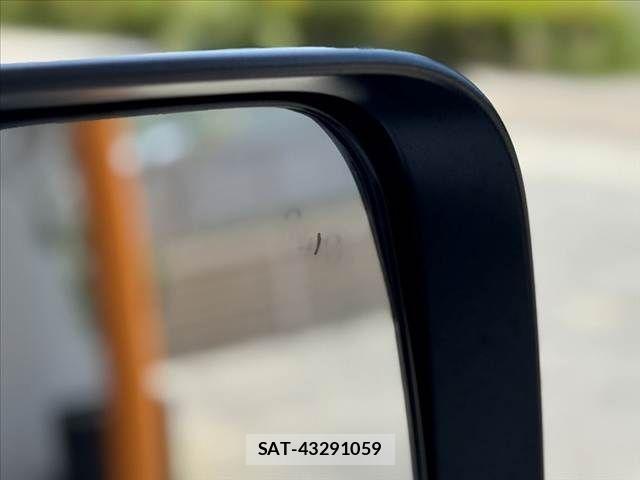 Mitsubishi DELICA 2022-08 7453995-26