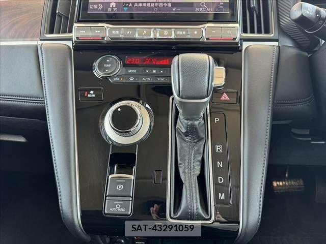 Mitsubishi DELICA 2022-08 7453995-5