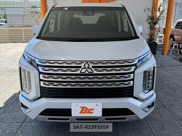Mitsubishi DELICA 2022-08 7453995-8