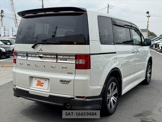 Mitsubishi DELICA 2017-01 7454001-14