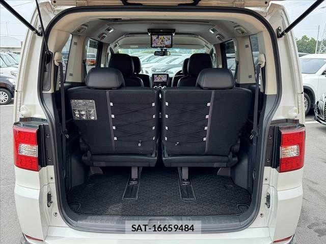 Mitsubishi DELICA 2017-01 7454001-18