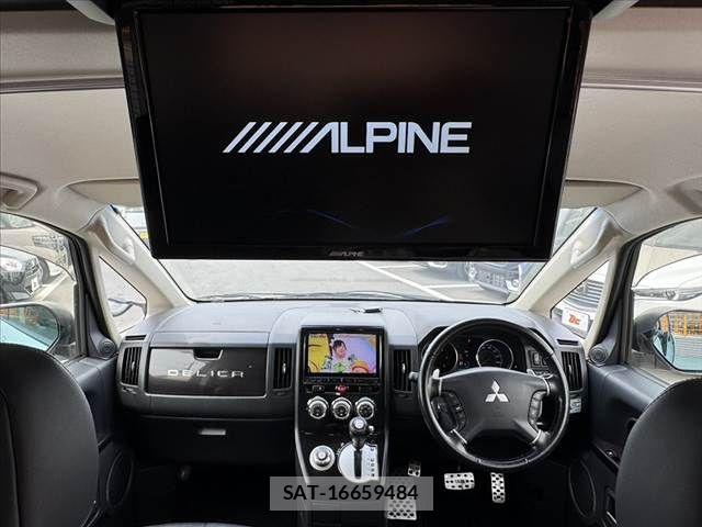 Mitsubishi DELICA 2017-01 7454001-1