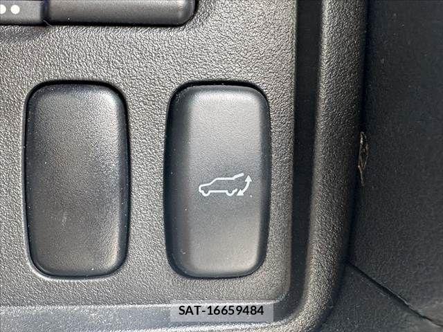 Mitsubishi DELICA 2017-01 7454001-4