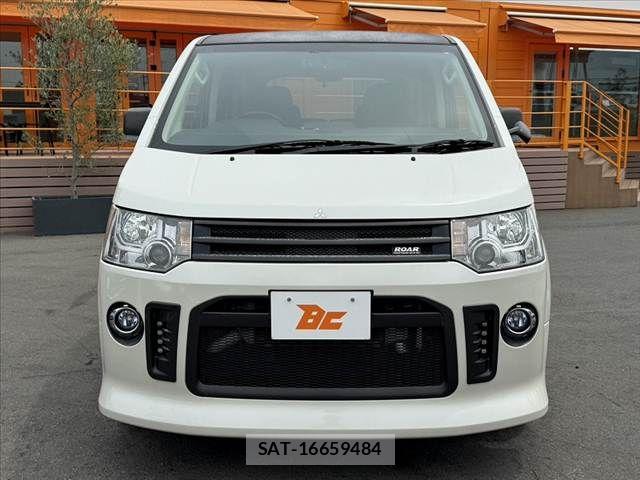 Mitsubishi DELICA 2017-01 7454001-8