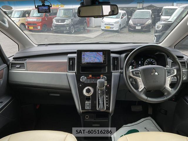 Mitsubishi DELICA 2022-12 7453984-18